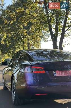 Ліфтбек Tesla Model S 2016 в Луцьку