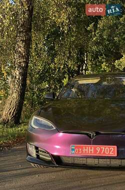 Ліфтбек Tesla Model S 2016 в Луцьку