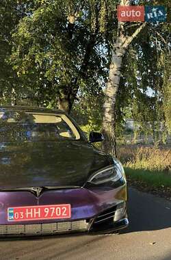 Ліфтбек Tesla Model S 2016 в Луцьку
