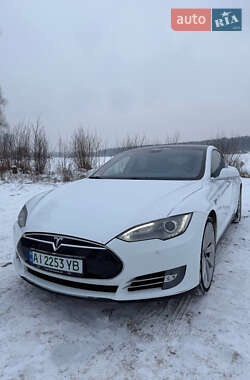 Tesla Model S  2014