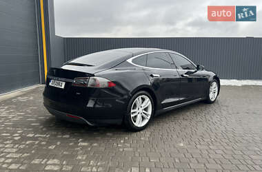 Tesla Model S  2015