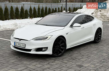 Tesla Model S 2017