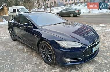 Tesla Model S  2014