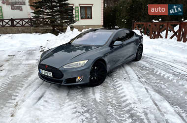 Tesla Model S  2014