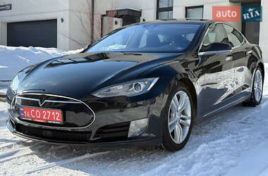 Tesla Model S  2015