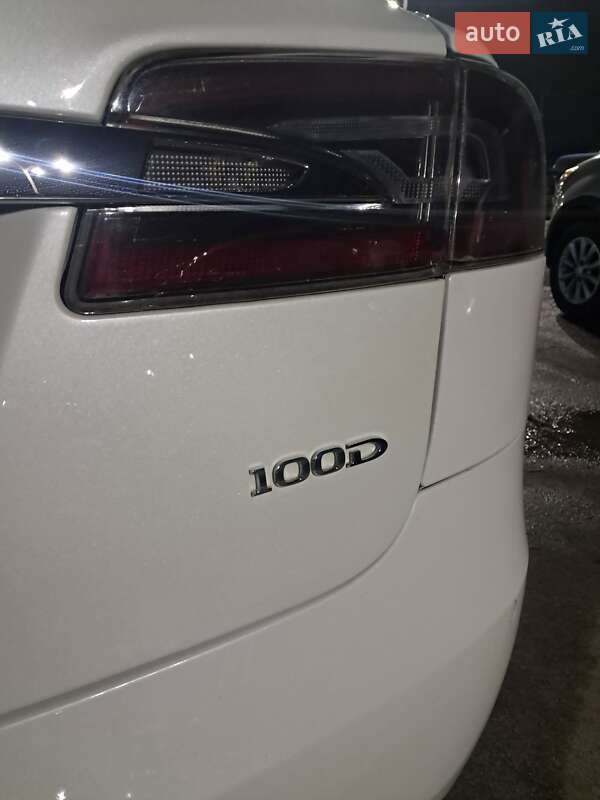 Ліфтбек Tesla Model S 2019 в Одесі фото 15 Ліфтбек Tesla Model S 2019 в Одесі