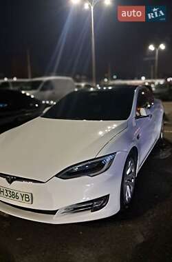 Ліфтбек Tesla Model S 2019 в Одесі фото Ліфтбек Tesla Model S 2019 в Одесі