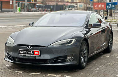 Tesla Model S  2016