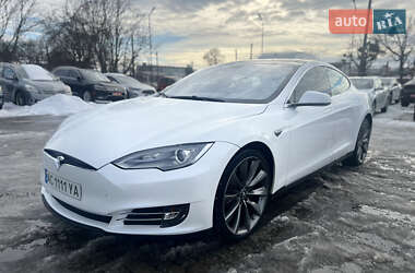 Tesla Model S 2013