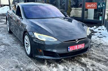 Tesla Model S 2017