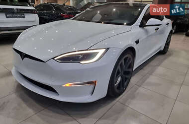 Tesla Model S 2021