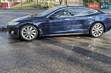 Tesla Model S 2013