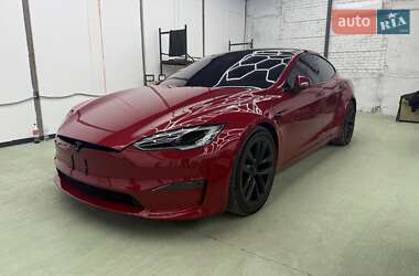 Tesla Model S 2021