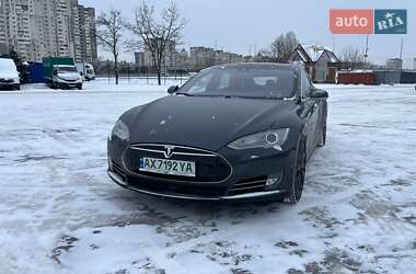 Tesla Model S  2014