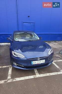 Tesla Model S  2017