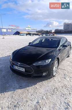 Tesla Model S  2013