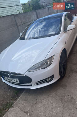 Tesla Model S  2013