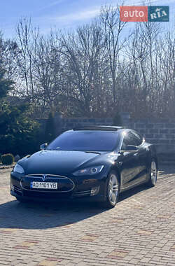 Tesla Model S  2014