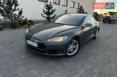 Tesla Model S  2013