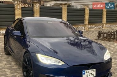 Tesla Model S  2017