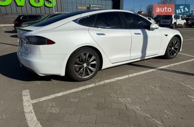 Ліфтбек Tesla Model S 2017 в Києві
