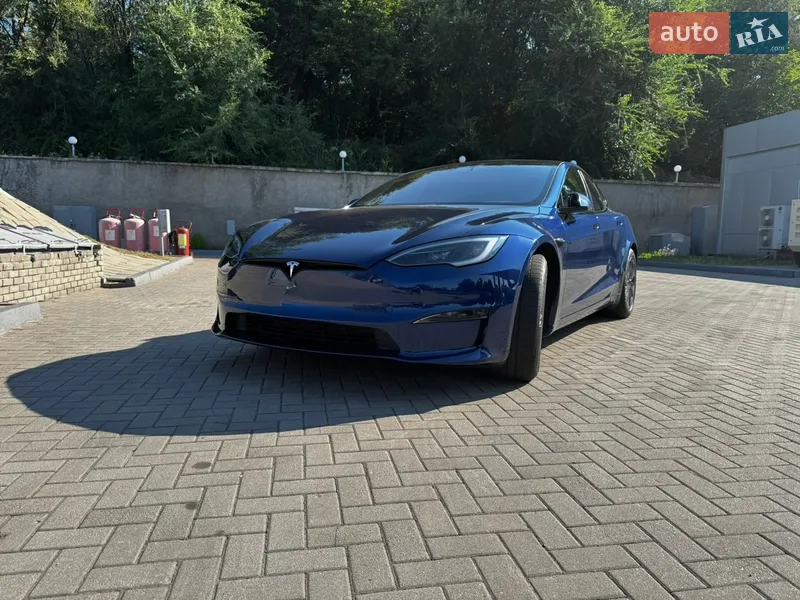 Tesla Model S