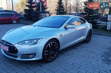 Tesla Model S  2013