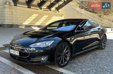 Tesla Model S  2014