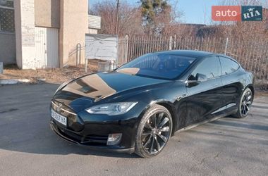 Tesla Model S  2014