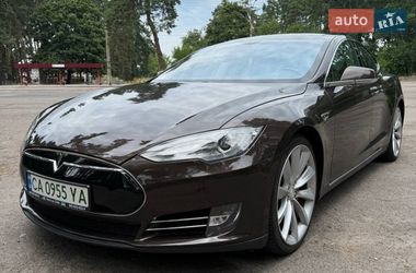 Tesla Model S  2012