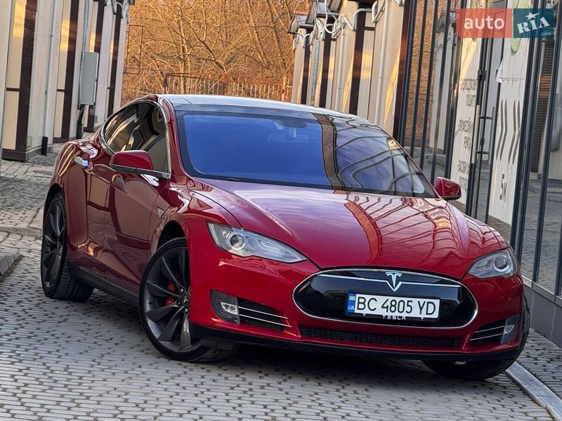 Ліфтбек Tesla Model S 2013 в Дрогобичі фото 22 Ліфтбек Tesla Model S 2013 в Дрогобичі
