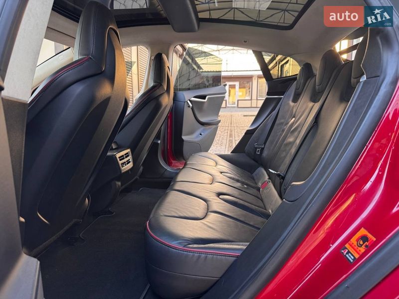 Ліфтбек Tesla Model S 2013 в Дрогобичі фото 51 Ліфтбек Tesla Model S 2013 в Дрогобичі