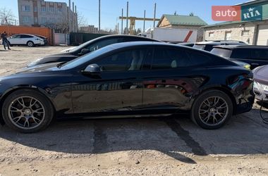 Ліфтбек Tesla Model S 2021 в Львові