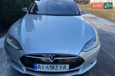 Tesla Model S 2014