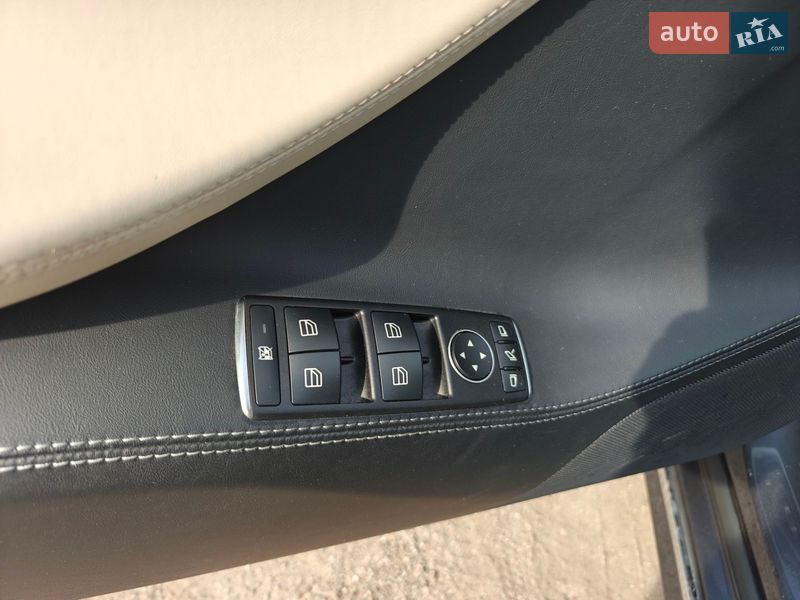 Лифтбек Tesla Model S 2020 в Кривом Роге