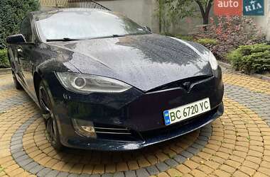 Tesla Model S 2014