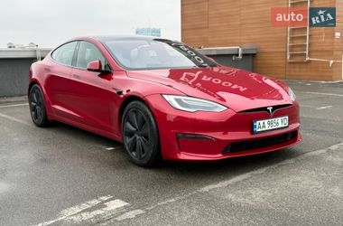 Tesla Model S 2022