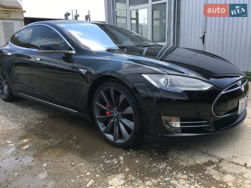 Хэтчбек Tesla Model S 2014 в Коломые фото Хэтчбек Tesla Model S 2014 в Коломые