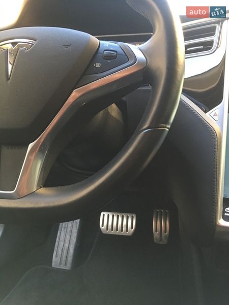 Хэтчбек Tesla Model S 2014 в Коломые фото 16 Хэтчбек Tesla Model S 2014 в Коломые