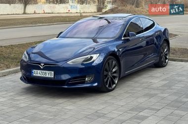 Tesla Model S  2017