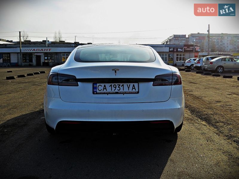 Лифтбек Tesla Model S 2021 в Черкассах фото 6 Лифтбек Tesla Model S 2021 в Черкассах