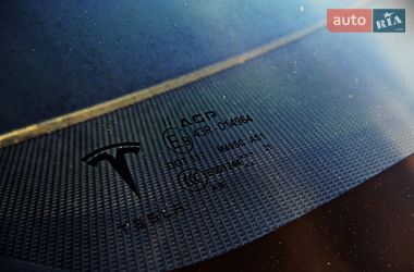 Лифтбек Tesla Model S 2021 в Черкассах фото 12 Лифтбек Tesla Model S 2021 в Черкассах