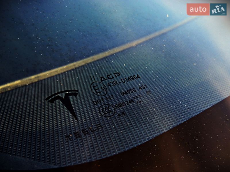 Лифтбек Tesla Model S 2021 в Черкассах фото 12 Лифтбек Tesla Model S 2021 в Черкассах