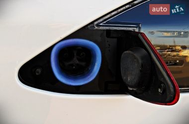 Лифтбек Tesla Model S 2021 в Черкассах фото 13 Лифтбек Tesla Model S 2021 в Черкассах