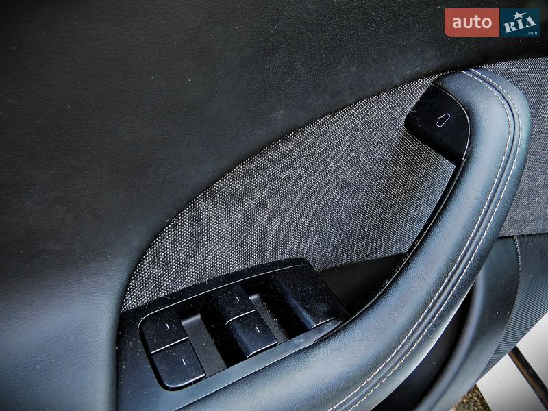 Лифтбек Tesla Model S 2021 в Черкассах фото 15 Лифтбек Tesla Model S 2021 в Черкассах