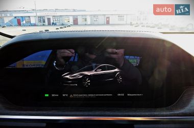 Лифтбек Tesla Model S 2021 в Черкассах фото 18 Лифтбек Tesla Model S 2021 в Черкассах