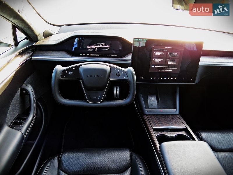 Лифтбек Tesla Model S 2021 в Черкассах фото 24 Лифтбек Tesla Model S 2021 в Черкассах