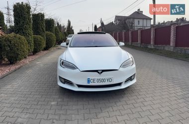 Tesla Model S 2018