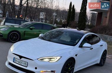 Tesla Model S  2023