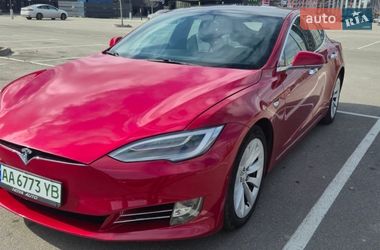 Tesla Model S  2017